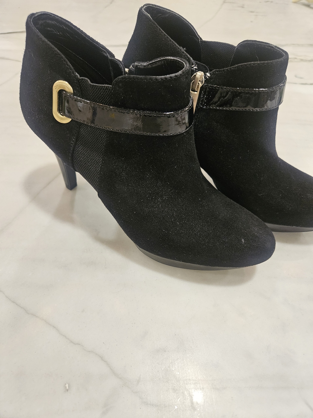 Bandolino BDCAMBRIA Black Suede Ankle Boots High Heel Platform Sz 8M